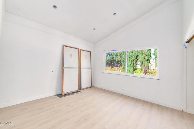 MLS #V1-32823 image #22