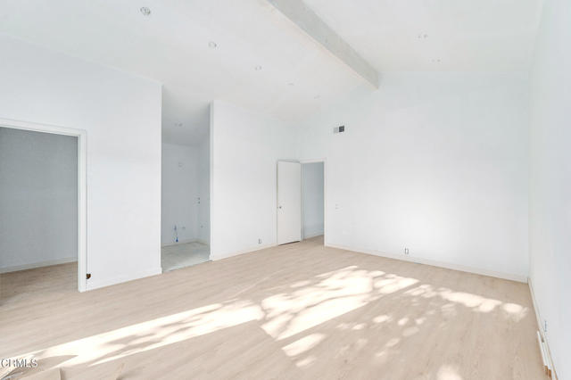 MLS #V1-32823 image #28