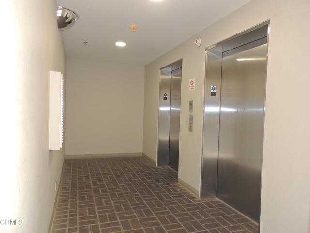 MLS #V1-32828 image #21