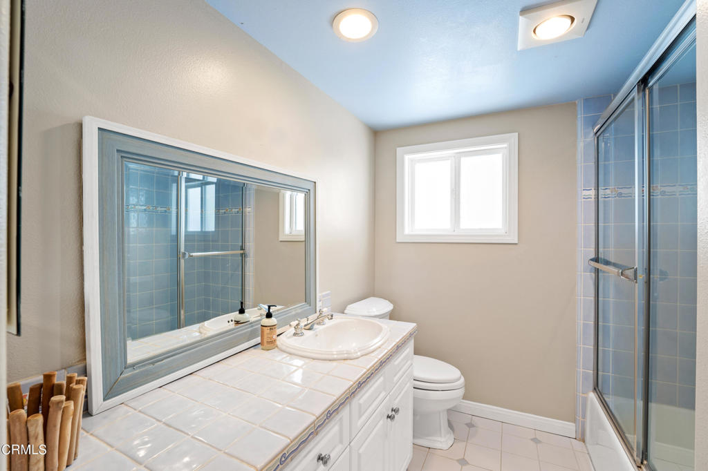 MLS #V1-32840 image #16