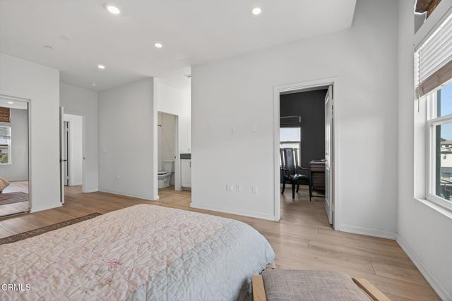 MLS #V1-32847 image #15