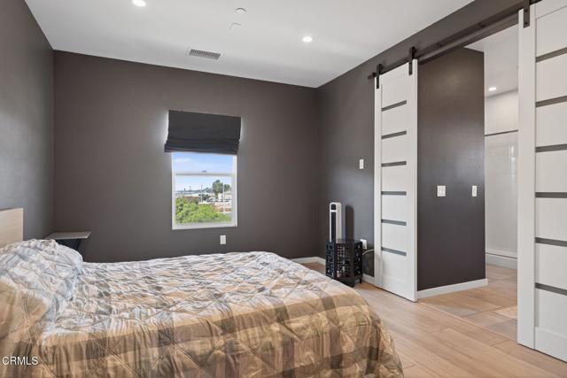 MLS #V1-32847 image #29