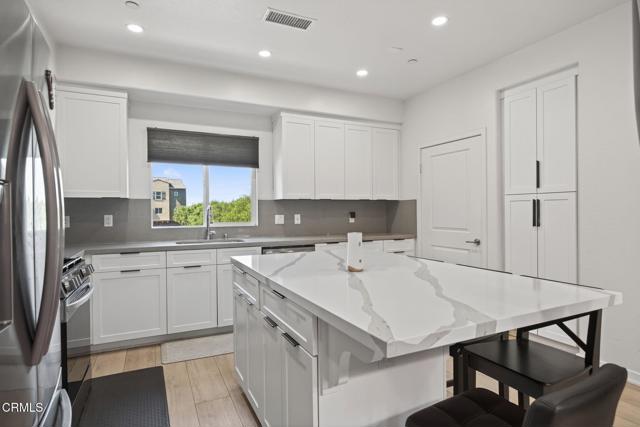 MLS #V1-32847 image #6