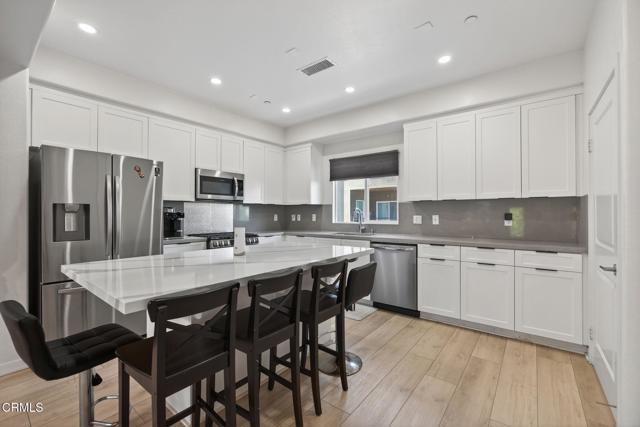 MLS #V1-32847 image #7