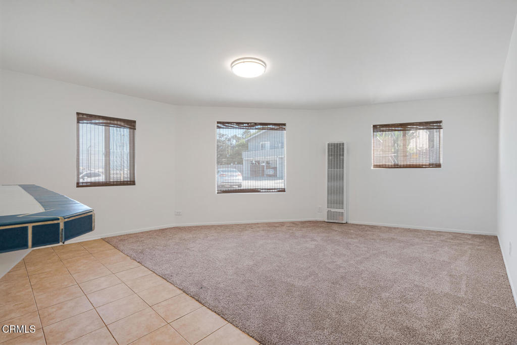 MLS #V1-32850 image #2