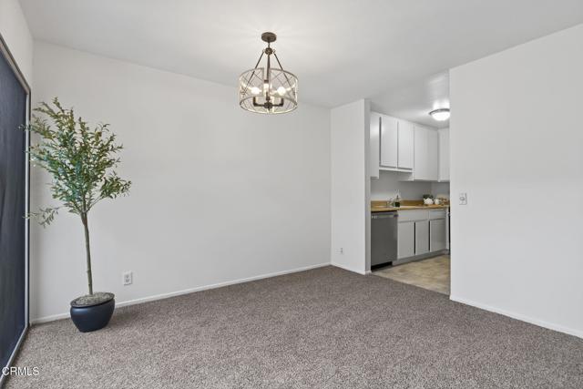 MLS #V1-32853 image #11