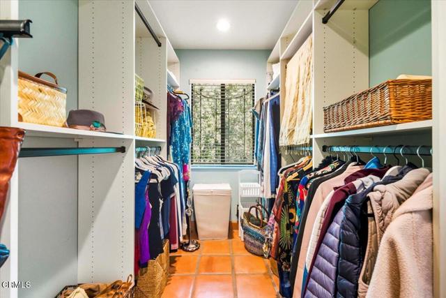 MLS #V1-32864 image #24