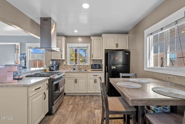MLS #V1-32869 image #8