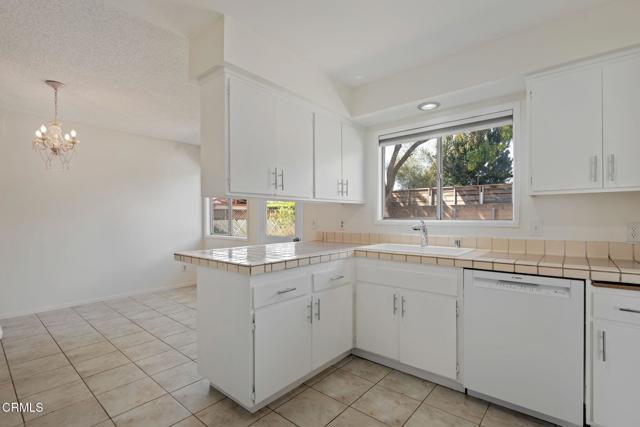 MLS #V1-32881 image #17