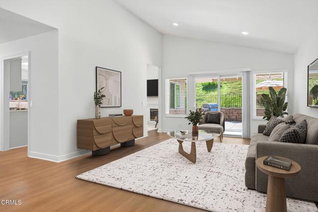 MLS #V1-32883 image #5