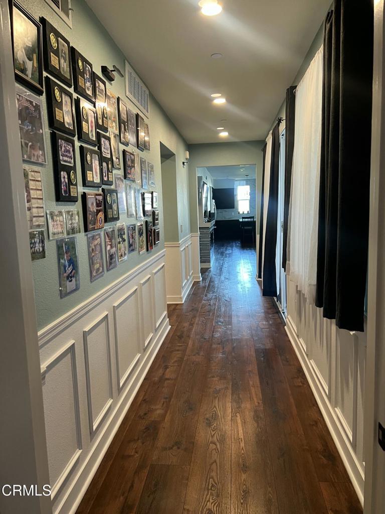 MLS #V1-32885 image #10