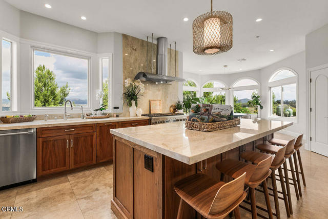 MLS #V1-32891 image #24