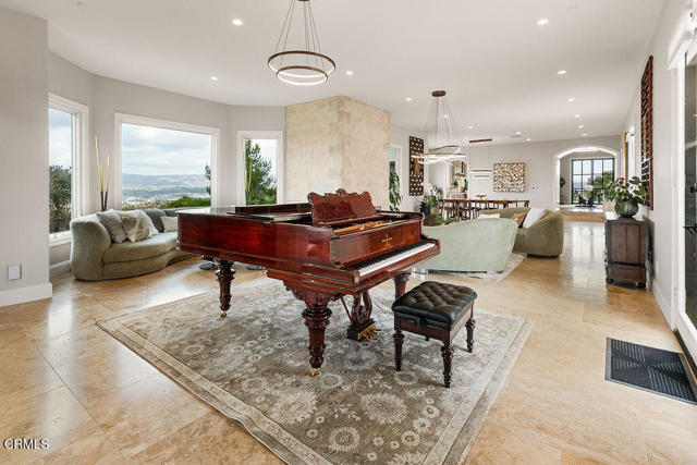 MLS #V1-32891 image #35