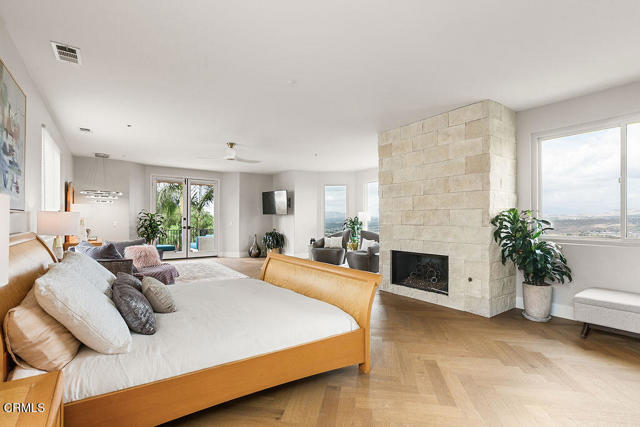 MLS #V1-32891 image #53