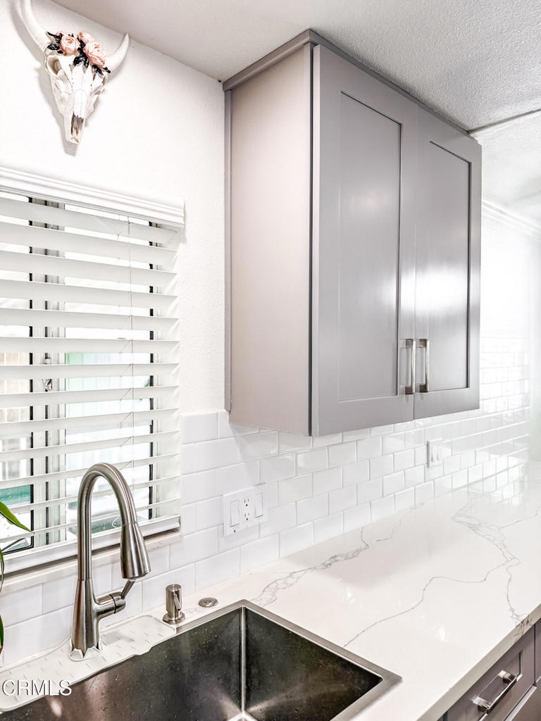 MLS #V1-32895 image #3