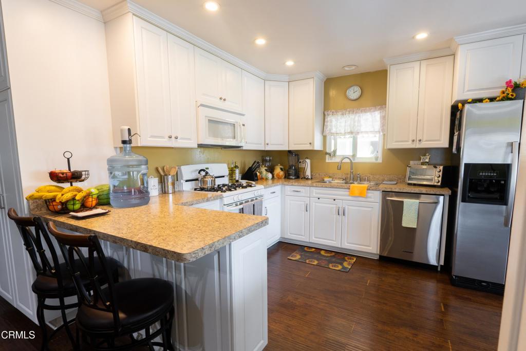 MLS #V1-32898 image #5