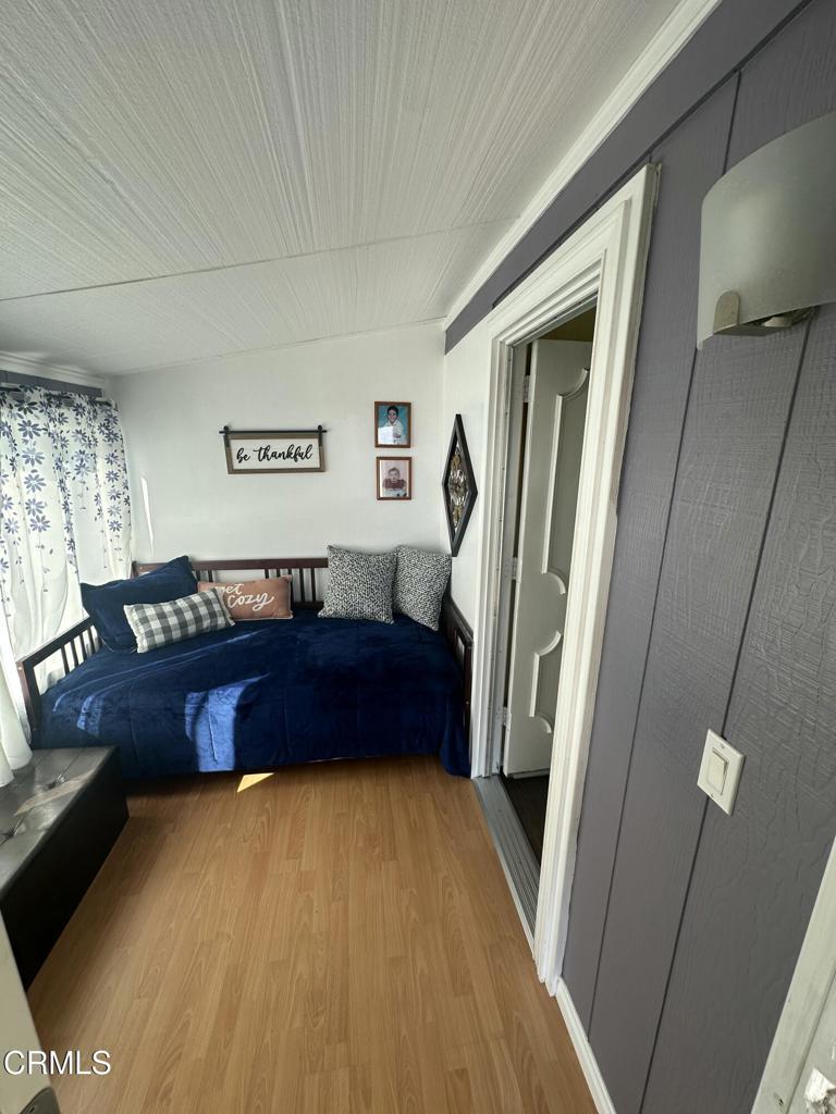 MLS #V1-32898 image #9