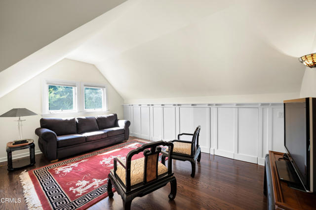 MLS #V1-32899 image #24