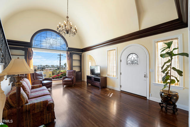 MLS #V1-32899 image #7