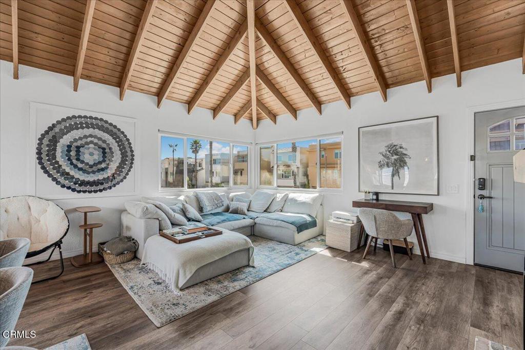 MLS #V1-32922 image #5