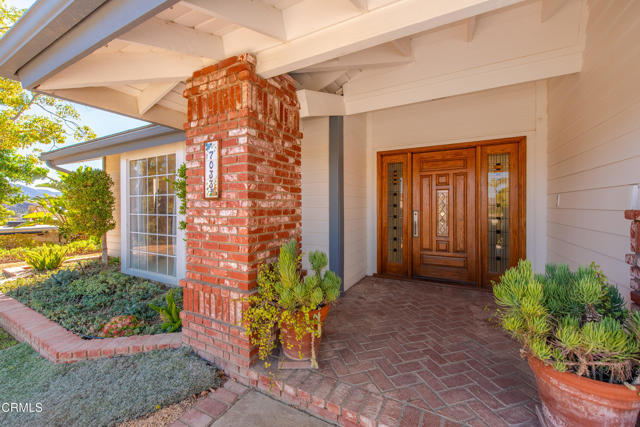 MLS #V1-32926 image #2