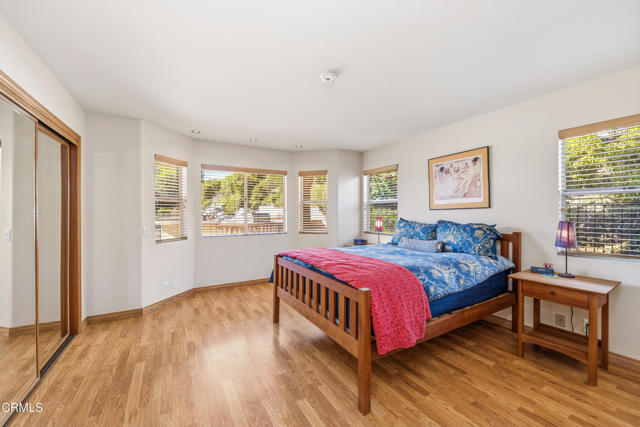 MLS #V1-32926 image #21