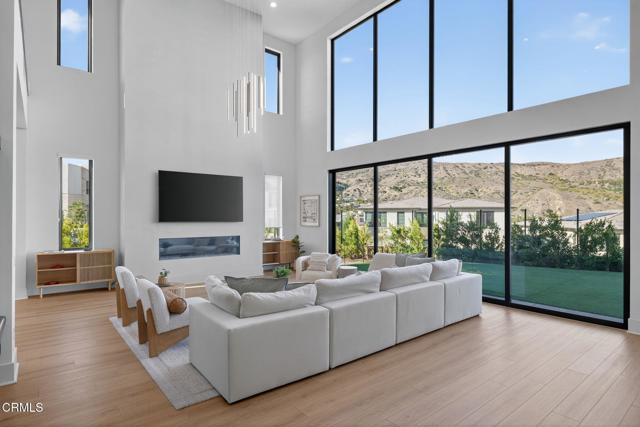 MLS #V1-32927 image #11