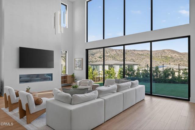 MLS #V1-32927 image #12