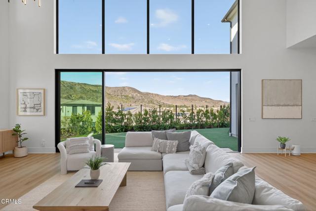 MLS #V1-32927 image #14