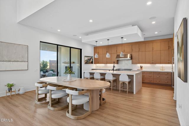 MLS #V1-32927 image #23