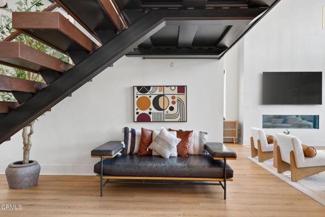 MLS #V1-32927 image #32