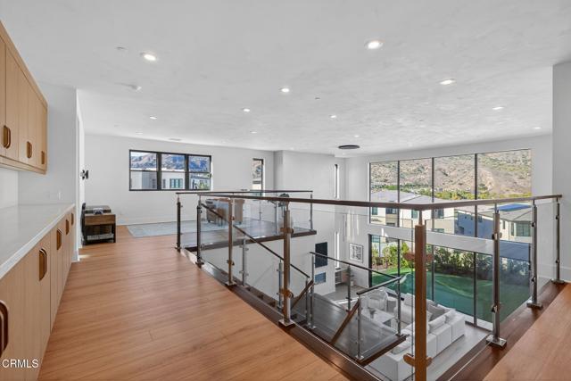 MLS #V1-32927 image #37