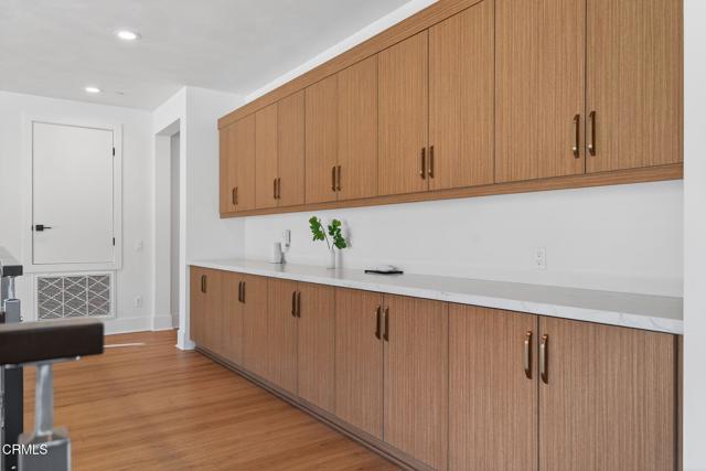 MLS #V1-32927 image #41