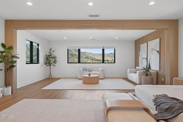 MLS #V1-32927 image #44