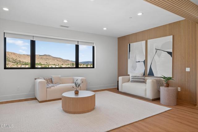 MLS #V1-32927 image #45