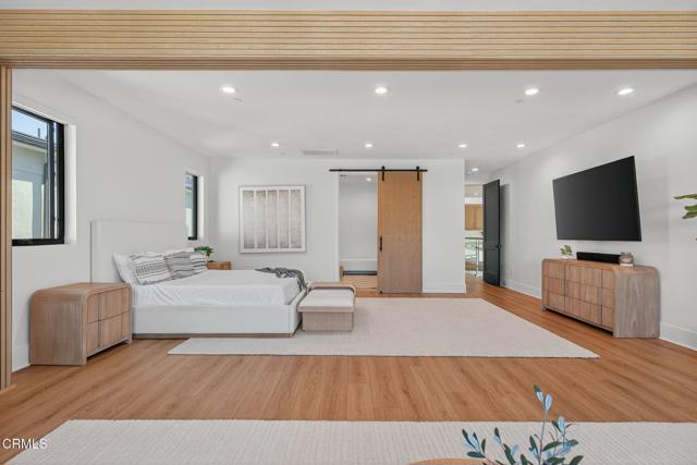 MLS #V1-32927 image #47