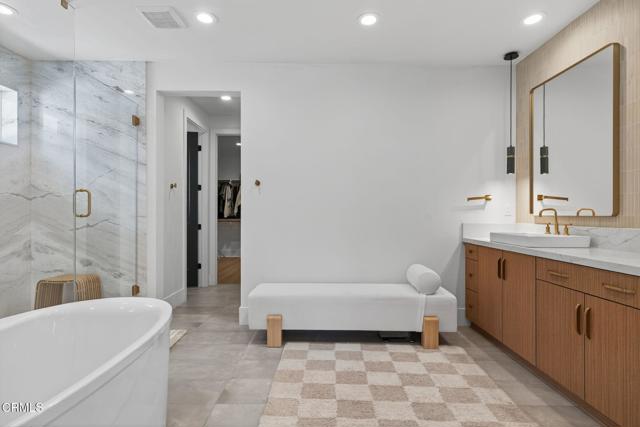 MLS #V1-32927 image #48