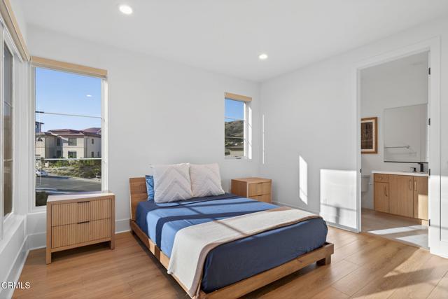 MLS #V1-32927 image #58