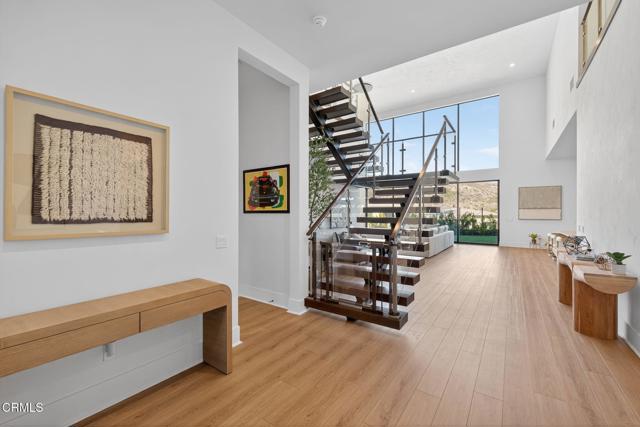 MLS #V1-32927 image #7