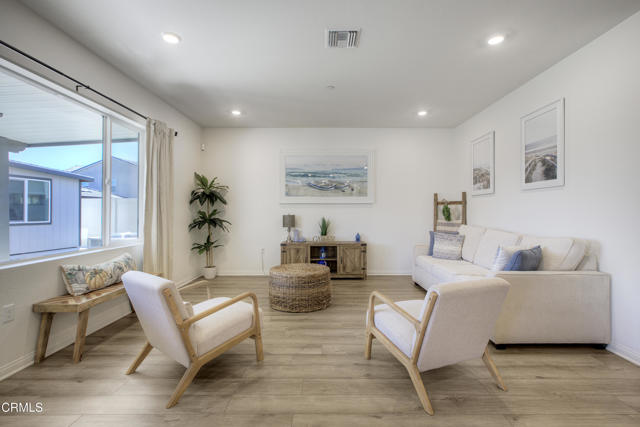 MLS #V1-32931 image #10