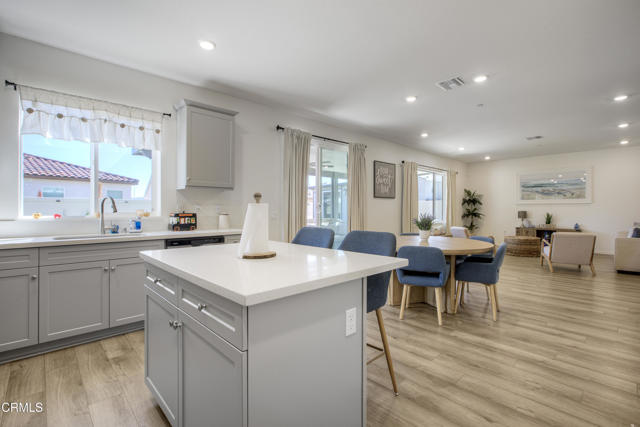 MLS #V1-32931 image #8