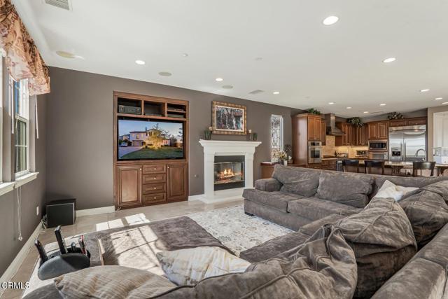 MLS #V1-32933 image #11