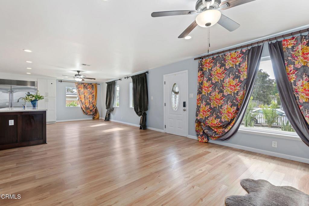 MLS #V1-32941 image #8