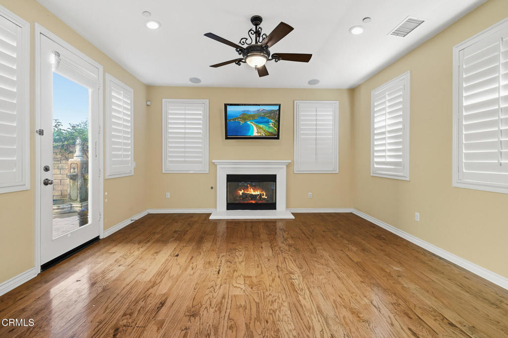 MLS #V1-32946 image #8