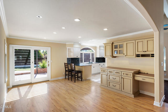 MLS #V1-32947 image #2