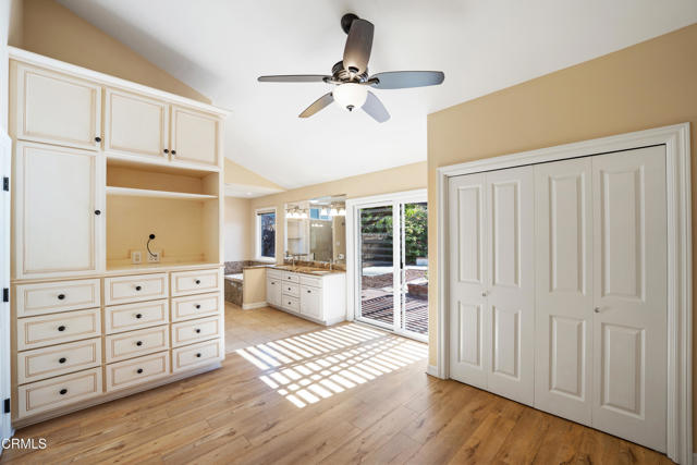 MLS #V1-32947 image #5