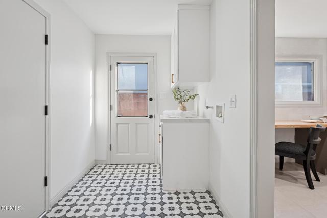 MLS #V1-32967 image #10