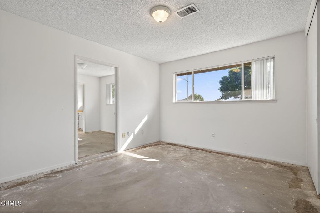 MLS #V1-32975 image #22