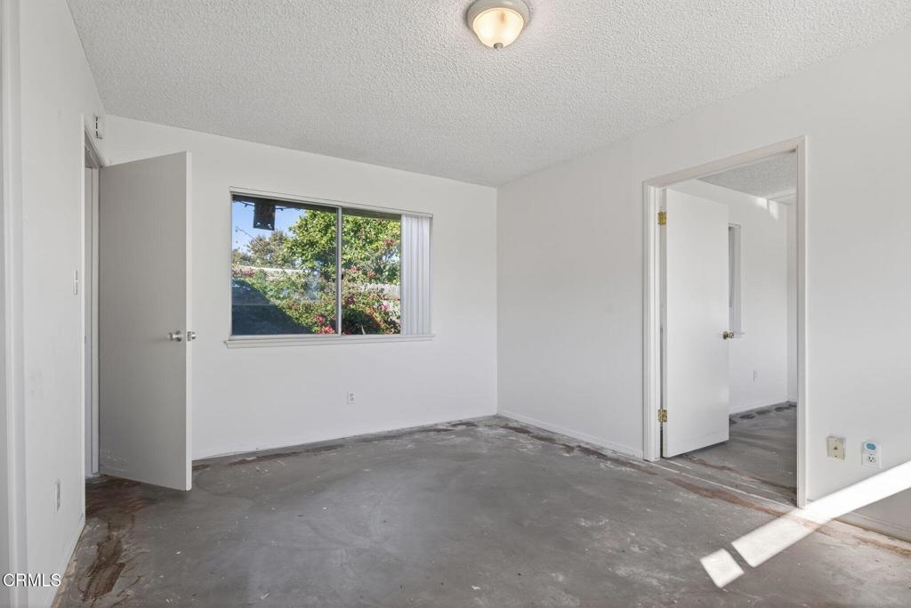 MLS #V1-32975 image #23