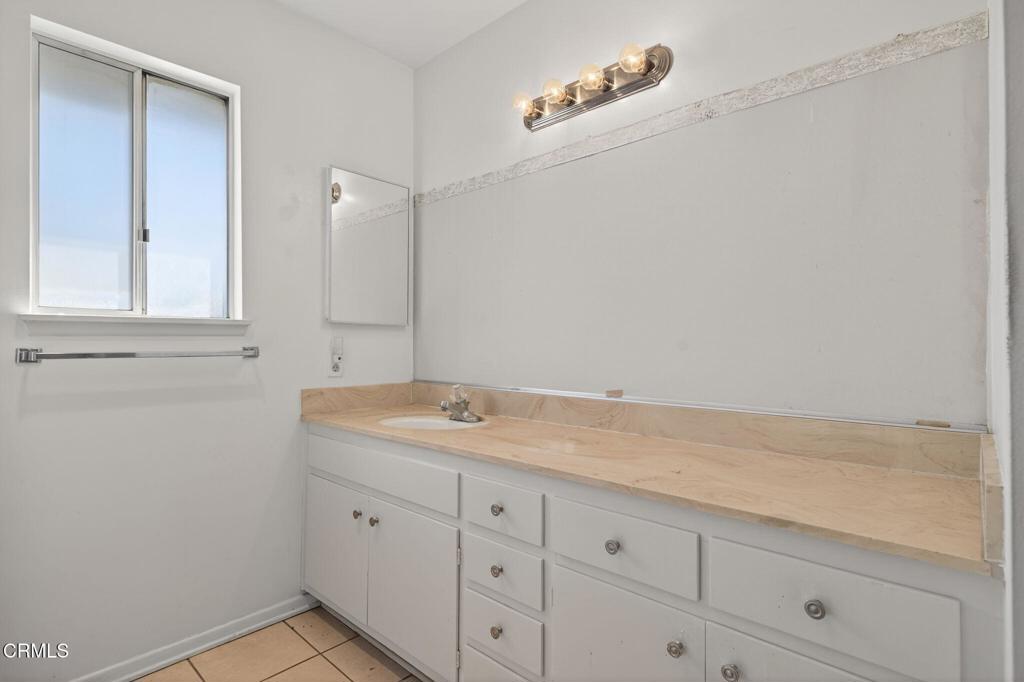 MLS #V1-32975 image #25